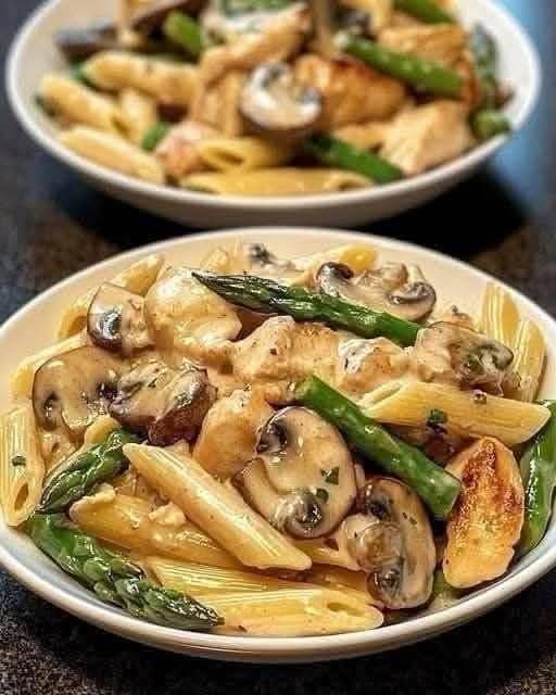 پنه با مرغ و قارچ